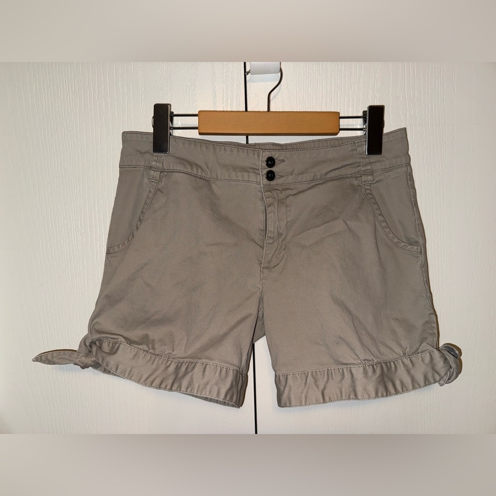 Orb Tie Side Shorts